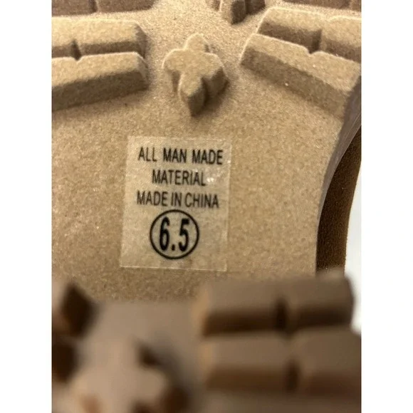 Soda Woman's Brown Ankle Booties Chunky Heel Size 6.5 Shoes NEW - Picture 8 of 8